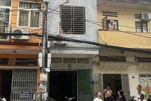Người dân hoảng hồn khi bình ga phát nổ ở Hà Đông