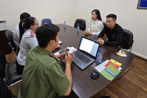 Hệ lụy khôn lường của trào lưu 'bóc phốt'