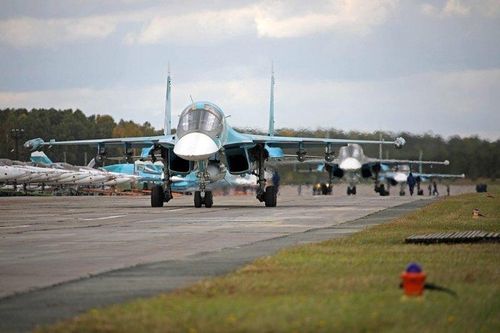 Không quân Nga liên tiếp nhận máy bay ném bom Su-34M nâng cấp cực mạnh