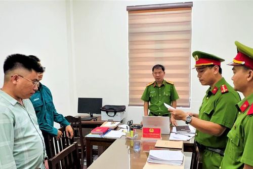 Quảng Nam: Khởi tố 2 đối tượng về tội tham ô tài sản