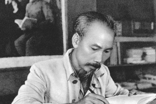Bản lĩnh người làm báo
