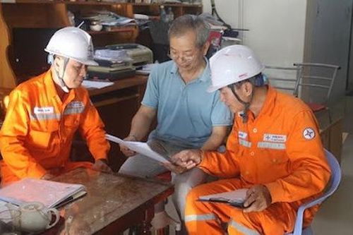 Ban hành danh mục sản phẩm, hàng hóa, dịch vụ phải đăng ký hợp đồng theo mẫu, điều kiện giao dịch chung