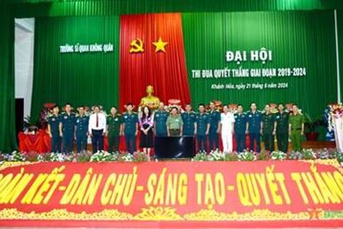 Trường Sĩ quan Không quân đào tạo được hàng trăm phi công