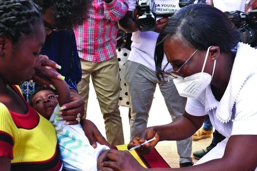 Thêm hy vọng hỗ trợ vaccine cho quốc gia nghèo