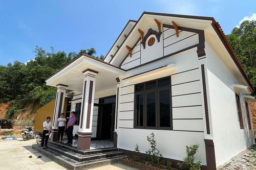Người vùng cao vươn lên từ sự quan tâm hỗ trợ của Đảng, Nhà nước