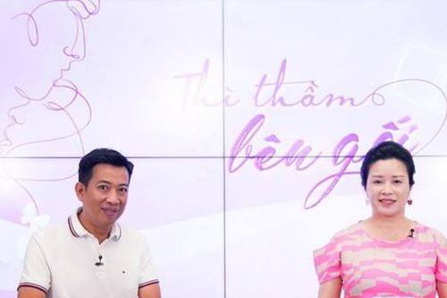 Talkshow 'Thì thầm bên gối': 'Yêu' khi ta trẻ