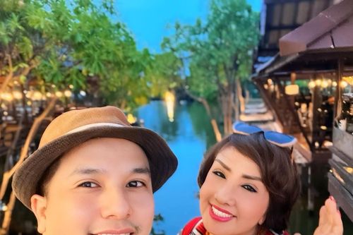 'Bà hoàng cải lương' U80 viên mãn bên chồng con