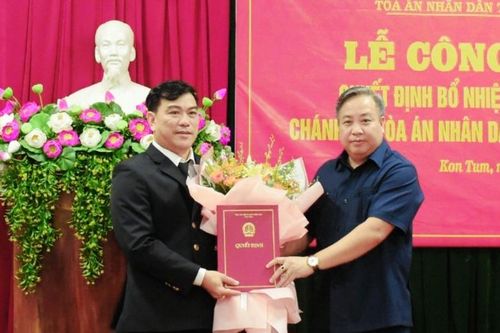Bổ nhiệm ông Hà Viết Toàn làm Chánh án TAND tỉnh Kon Tum