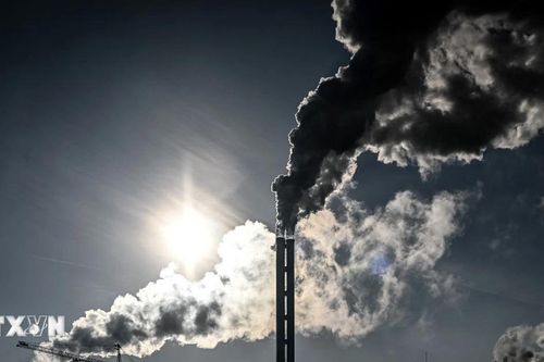 Tiêu thụ nhiên liệu hóa thạch và lượng khí thải CO2 năm 2023 cao kỷ lục