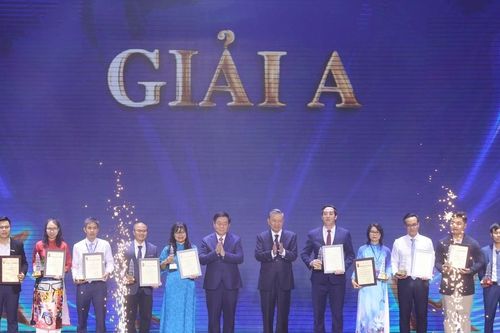 Giải Báo chí Quốc gia: VietnamPlus đạt Giải A với loạt bài về sạt lở đất