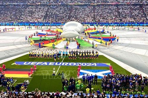 Độc đáo triển lãm thu nhỏ tái hiện VCK EURO 2024 tại Hamburg