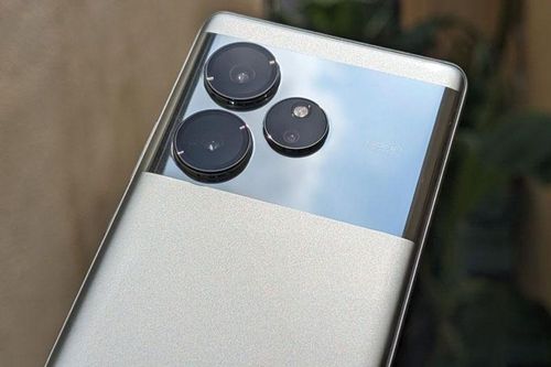 Realme ra mắt smartphone mạnh bậc nhất thế giới, pin 5.500mAh, sạc 120W, giá rẻ khó tin