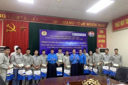 Báo chí ngày càng gần hơn với người lao động