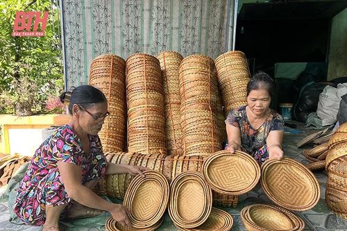 Trăn trở nghề truyền thống