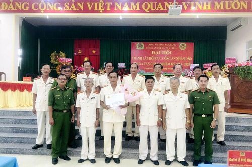Thành lập Hội Cựu Công an Nhân dân TX. Tân Châu, nhiệm kỳ 2023 - 2028