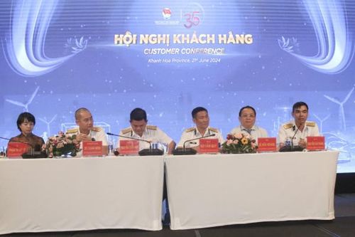 Phát triển Cảng quốc tế Cam Ranh thành trung tâm dịch vụ logistics