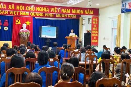 Hội Bảo vệ quyền lợi người tiêu dùng Khánh Hòa: Phổ biến pháp luật về bảo vệ người tiêu dùng và hàng Việt