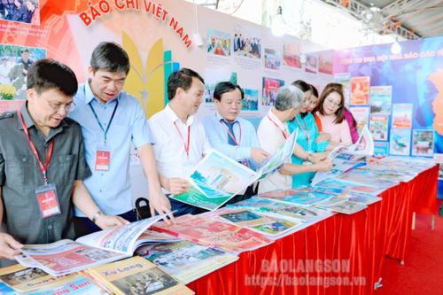 'Vũ khí'' đẩy lùi suy thoái