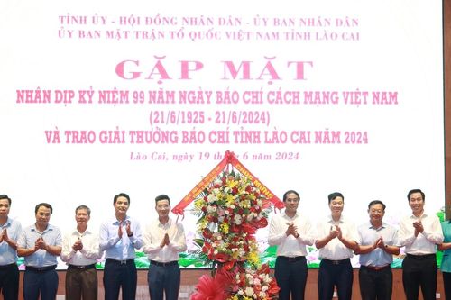Phát huy vai trò đồng hành của báo chí vì sự phát triển tỉnh Lào Cai