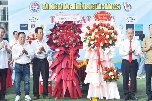 Hân hoan tuổi lên 10