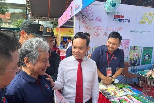 Phát triển kinh tế xanh và vai trò 'truyền lửa' của báo chí