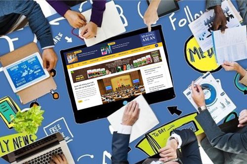 Báo chí kết nối dòng chảy phát triển qua ngòi bút