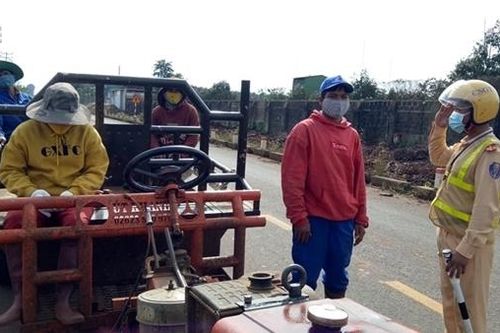 Hiểm họa từ những chiếc xe cơ giới, ôtô cũ độ chế