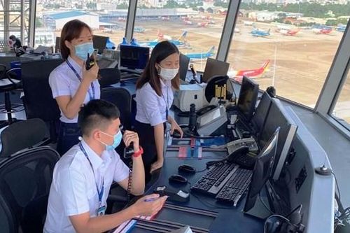 Tổng công ty Quản lý bay Việt Nam (VATM): Năm 2024 đặt kế hoạch lãi gần 900 tỷ đồng