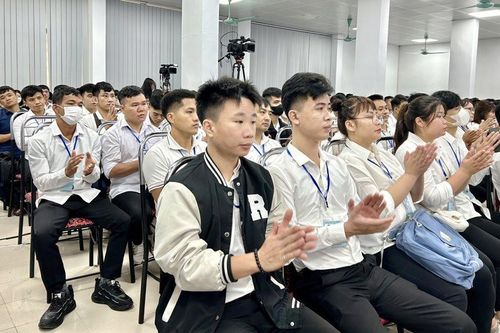 Vẫn còn nhiều nạn nhân bị lừa đảo đi làm việc ở nước ngoài: Người lao động cần cẩn trọng