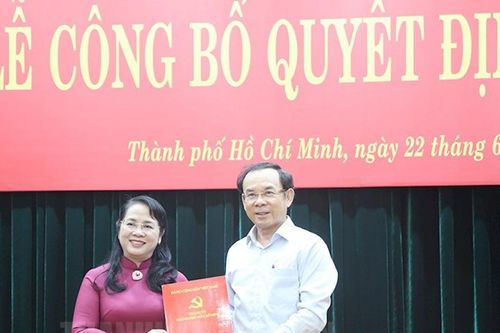 Chủ tịch Mặt trận TP HCM được điều động nhiệm vụ mới