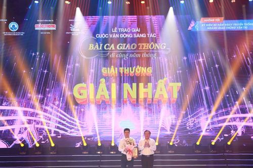 Trao giải cuộc thi sáng tác Bài ca giao thông đi cùng năm tháng