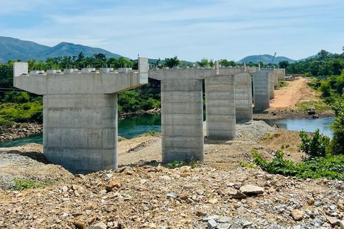 Dự án giao thông 280 tỷ đồng ở Quảng Nam thi công cầm chừng