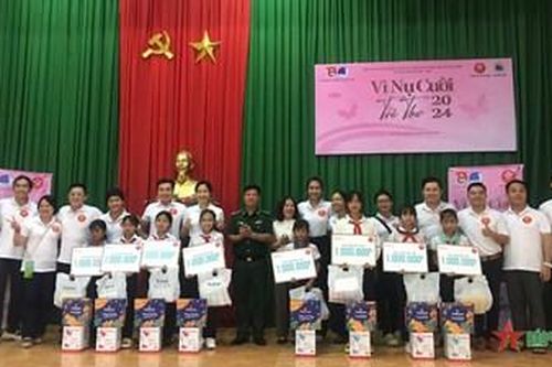 Bộ Chỉ huy Bộ đội Biên phòng tỉnh Đắk Nông phối hợp tổ chức Chương trình 'Vì nụ cười trẻ thơ năm 2024'