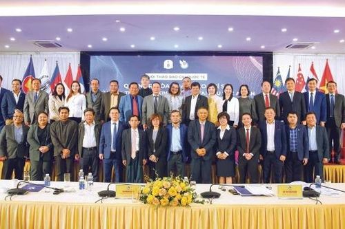 Báo chí 'xuất khẩu' hệ giá trị Việt Nam