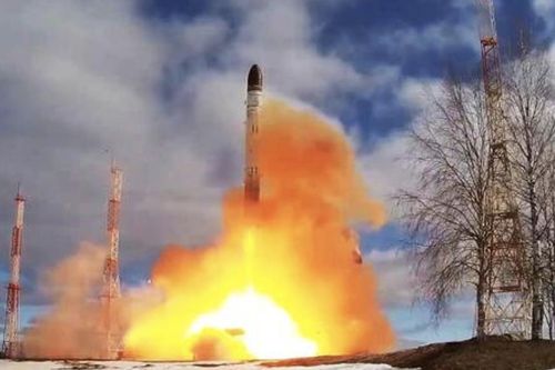 Tổng thống Putin: Liên bang Nga sẽ nâng cấp kho vũ khí hạt nhân