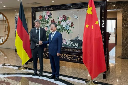 Đức và Trung Quốc đàm phán về thuế quan