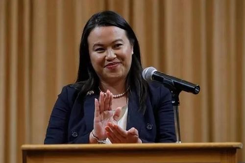 Thị trưởng Oakland Sheng Thao vừa bị FBI lục soát nhà riêng là ai?