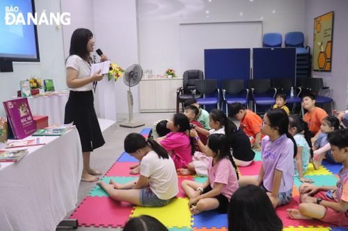 Hấp dẫn chương trình 'Học lịch sử thật tuyệt'