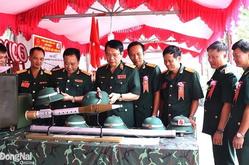 Học Bác xứng danh Bộ đội Cụ Hồ