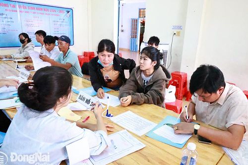 Tuyển sinh đầu cấp: Đến hẹn lại lo
