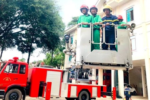 Trải nghiệm bổ ích từ chương trình 'Học làm chiến sĩ công an'