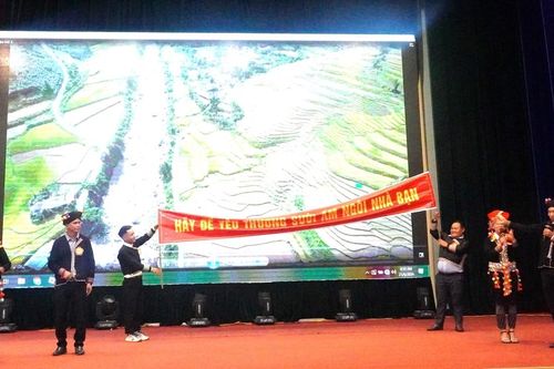 Văn Bàn tổ chức hội thi về gia đình và phòng, chống bạo lực gia đình