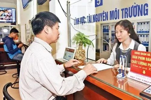Hà Nội sắp xếp hơn 1 nghìn cán bộ dôi dư