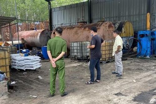 Bình Thuận: Phát hiện 28.000 lít nhớt tái chế nguy hại trái phép