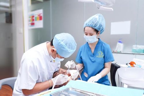Dịch vụ bọc răng sứ tại Nha Khoa I-Dent Diamondtech