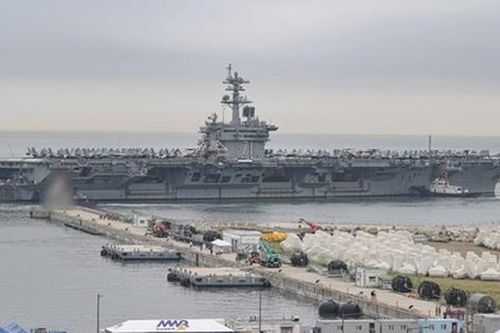 Tàu sân bay USS Theodore Roosevelt của Mỹ bất ngờ xuất hiện tại Hàn Quốc