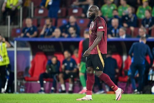 Bắt quá chính xác, công nghệ trở thành 'kẻ thù' của Lukaku