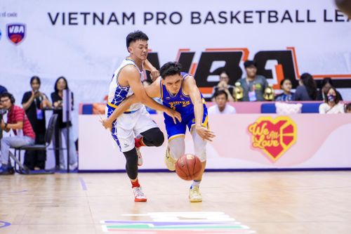 'Rồng Đà Nẵng' và 'Anh Hai Đại Bàng' giành chiến thắng đầu tay