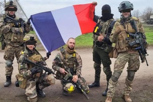 Lính Pháp đang được NATO đưa qua Biển Đen để tới Ukraine?