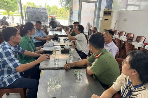 Không niêm yết giá và đuổi khách, một nhà hàng ở Hạ Long bị xử phạt